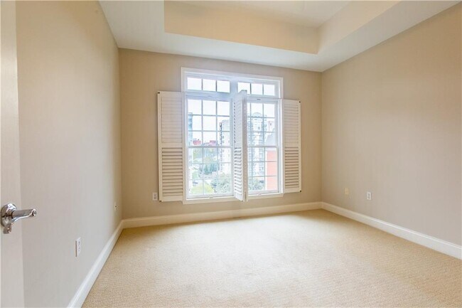 Building Photo - 50 Biscayne Dr NW