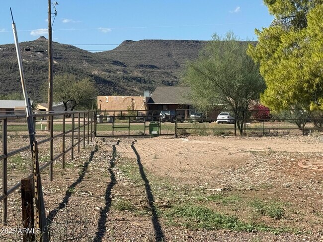 Building Photo - 20775 Tara Springs Rd