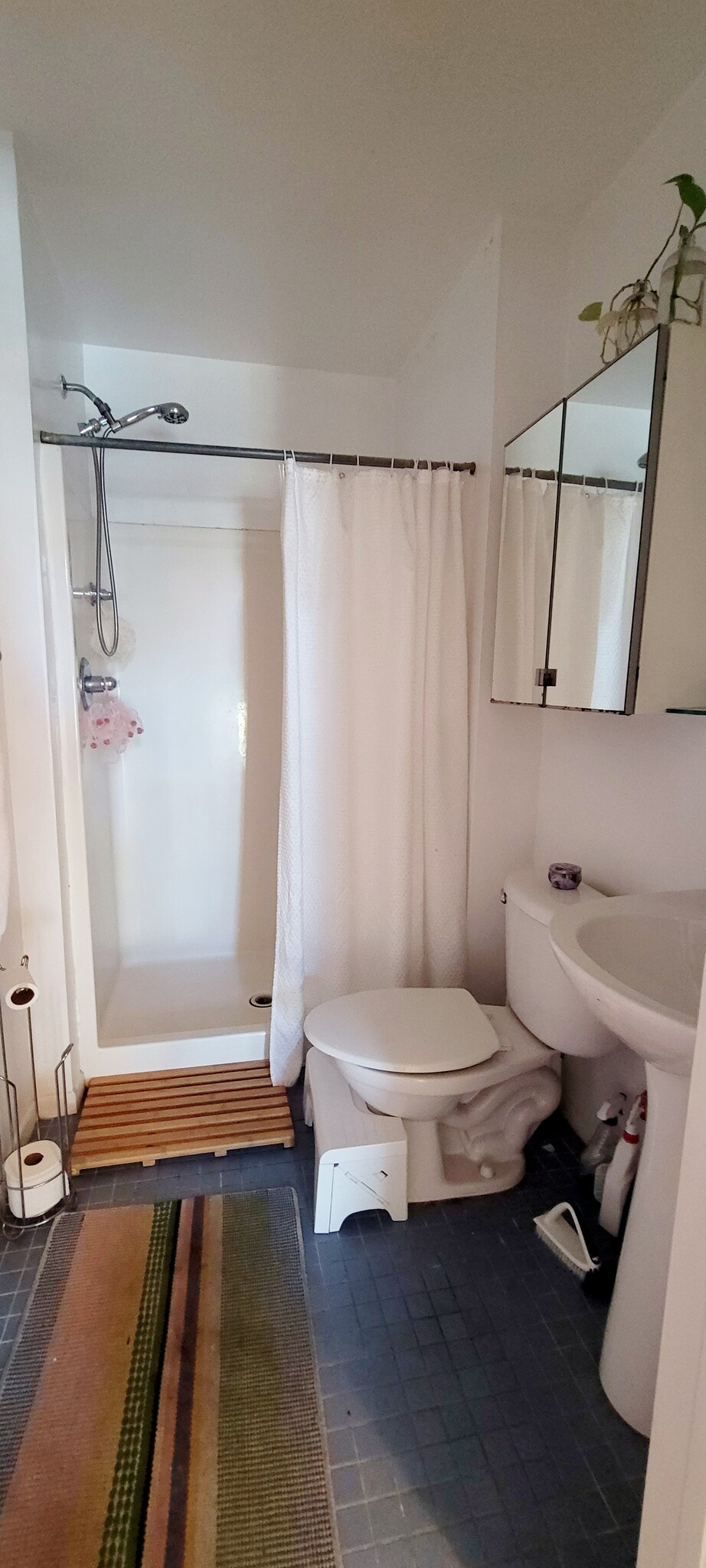 3/4 bathroom - 348 Patton St