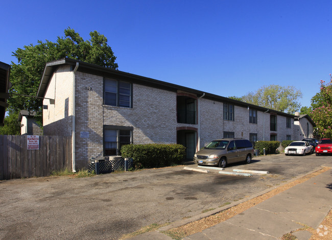 Building Photo - Serena Park Apartments