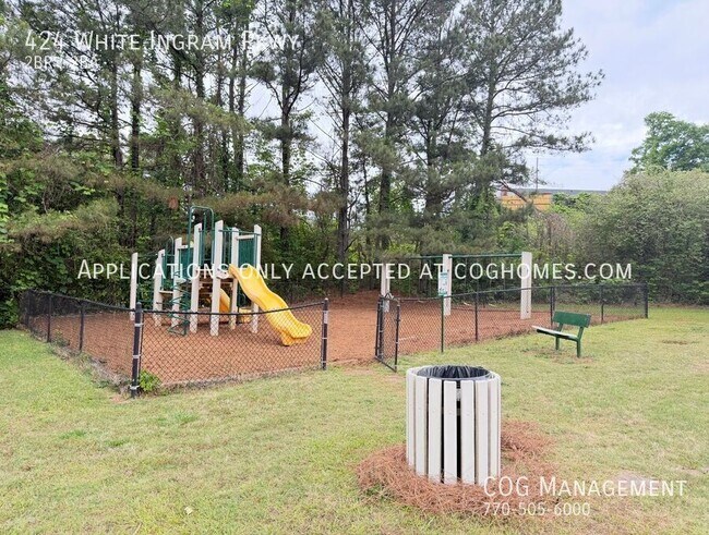 Building Photo - 424 White Ingram Pkwy-
