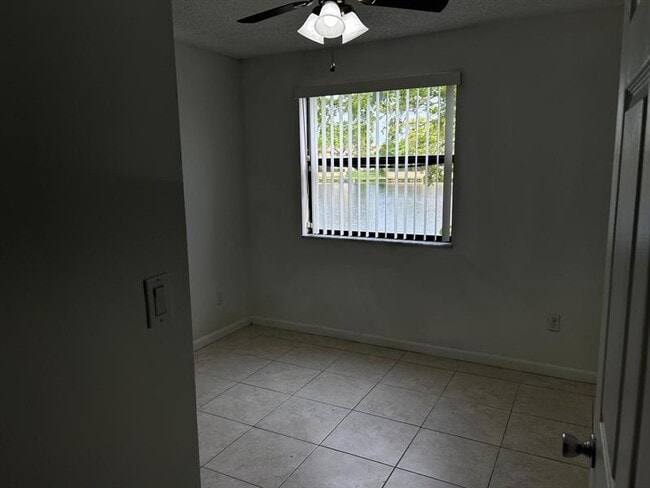 Building Photo - 485 NW 210th St