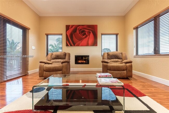 Building Photo - 19701 W Oakmont Dr