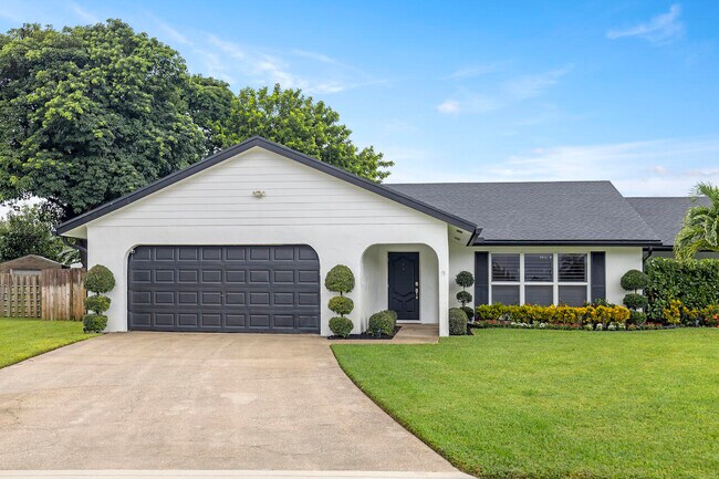 Primary Photo - 1145 Hickory Trail