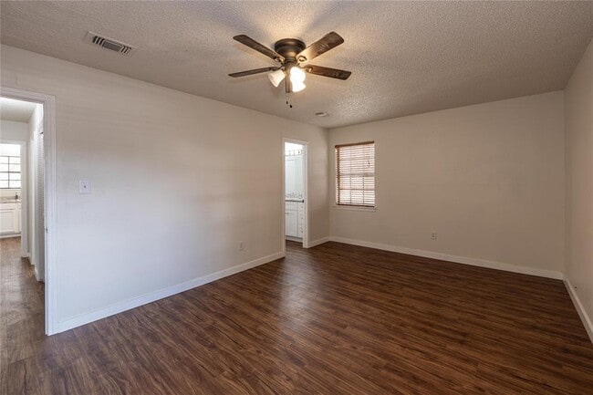 Building Photo - 39 La Buena Vista Dr