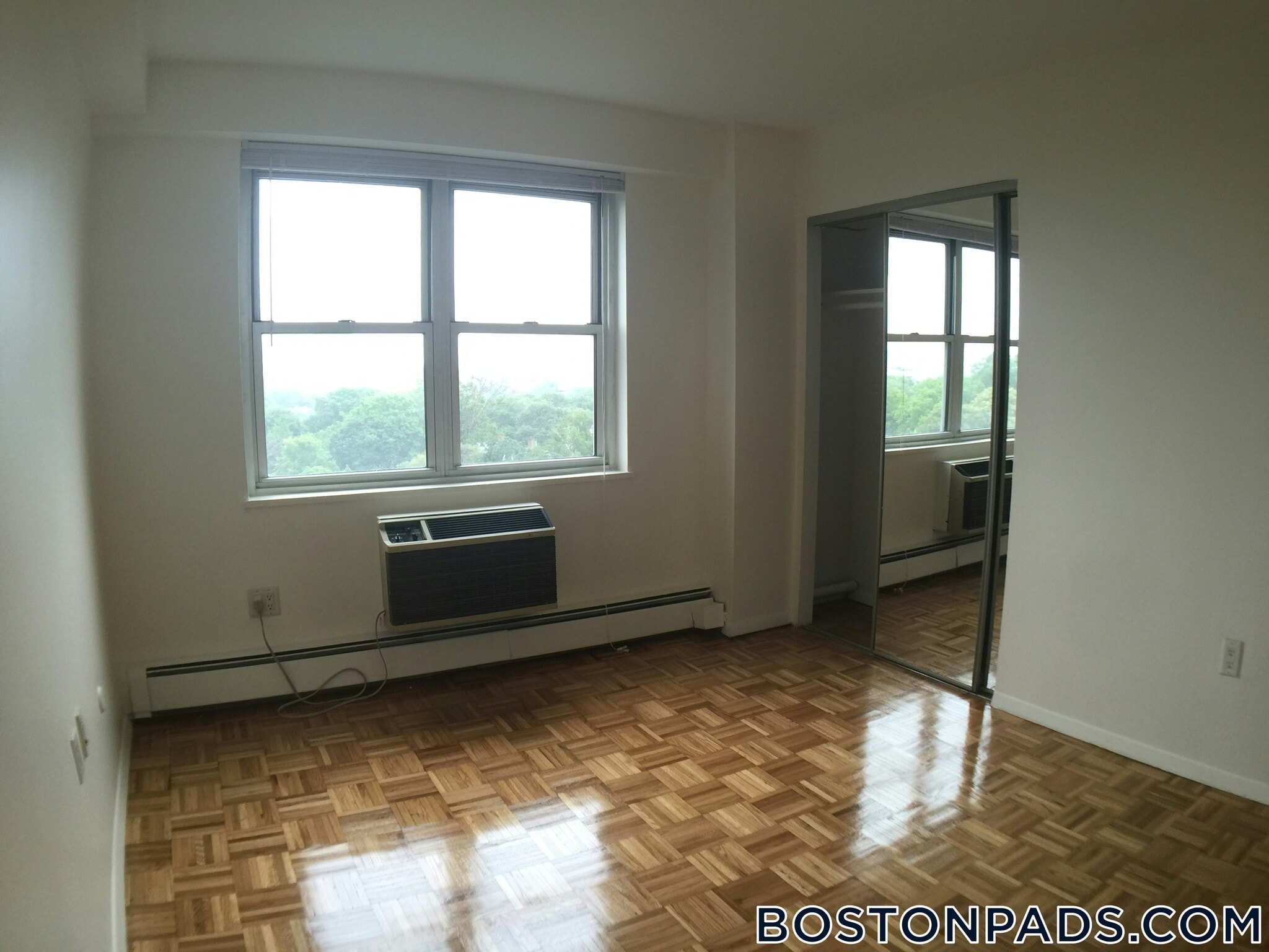 Building Photo - 175 Freeman St