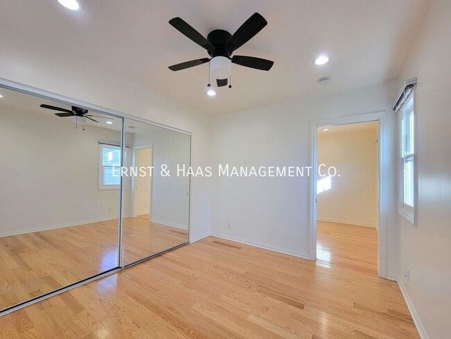 Building Photo - 3735 Cerritos Ave