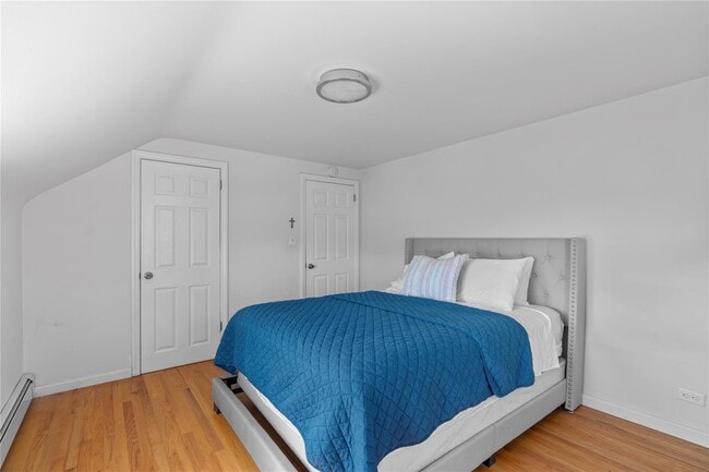 Building Photo - 41 Verplanck Ave