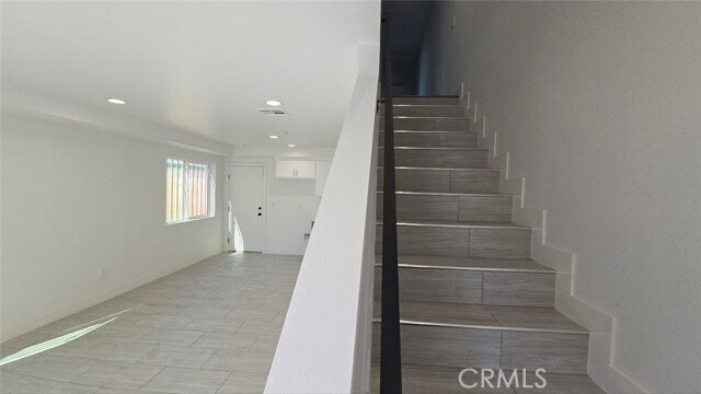 Building Photo - 10415 Avalon Blvd
