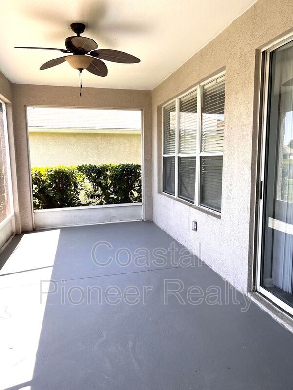 Building Photo - 11404 Misty Isle Ln