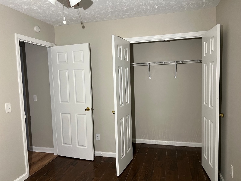 Building Photo - 2144 Hunter Ct