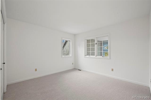 Building Photo - 4509 S Meadow Dr