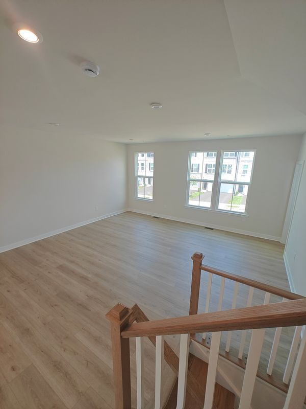 Building Photo - 109 S Durham Dr