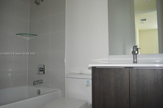 Building Photo - 6416 NW 102nd Ct