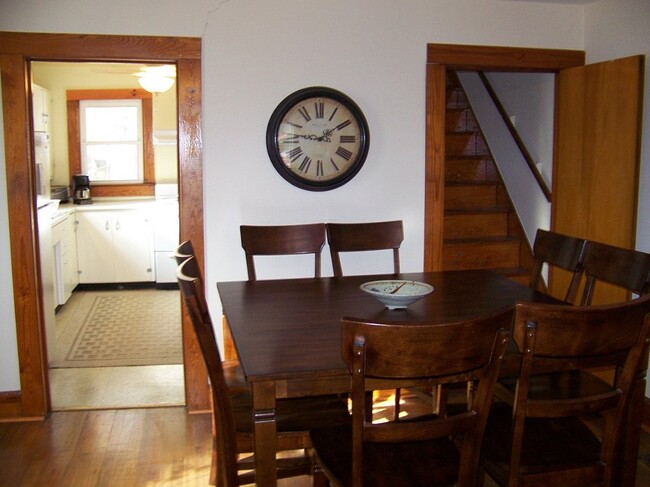Building Photo - Furnished Two Bedrm, Brick Cottage in Mid-...