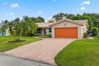 Building Photo - 1104 Little Harbor Dr