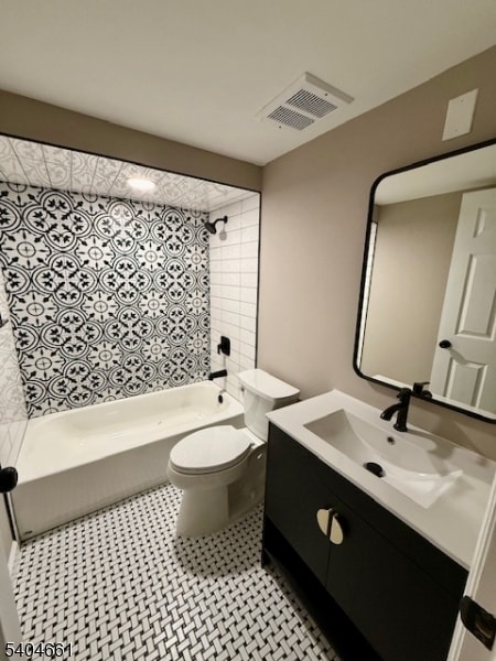 Building Photo - 264 Girard Ave