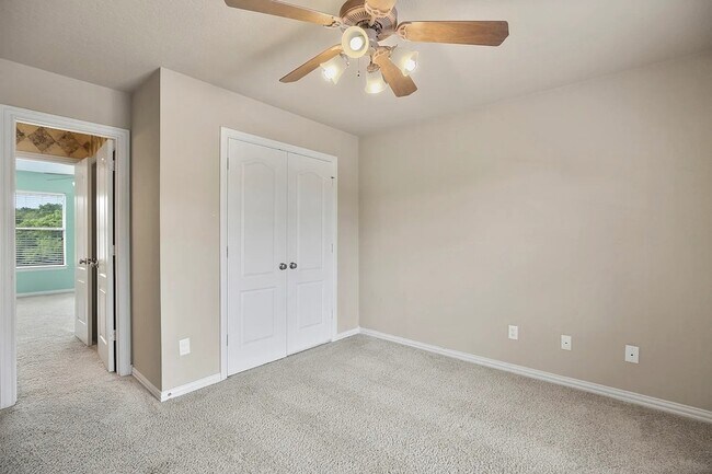 Building Photo - 3103 River Bend Dr