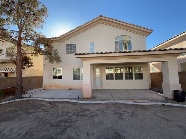 Building Photo - This wonderful 4-bedroom home is located i...