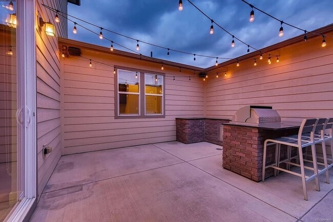 Building Photo - 1112 S Grant St