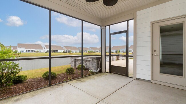 Building Photo - 7129 Spoleto Dr