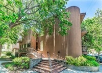 Building Photo - 13236 Valleyheart Dr