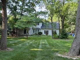 Building Photo - 166 Dugan Ln