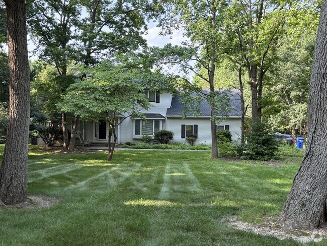 Building Photo - 166 Dugan Ln