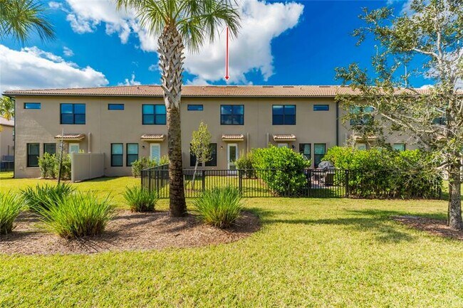 Building Photo - 4828 Chantilly Rd