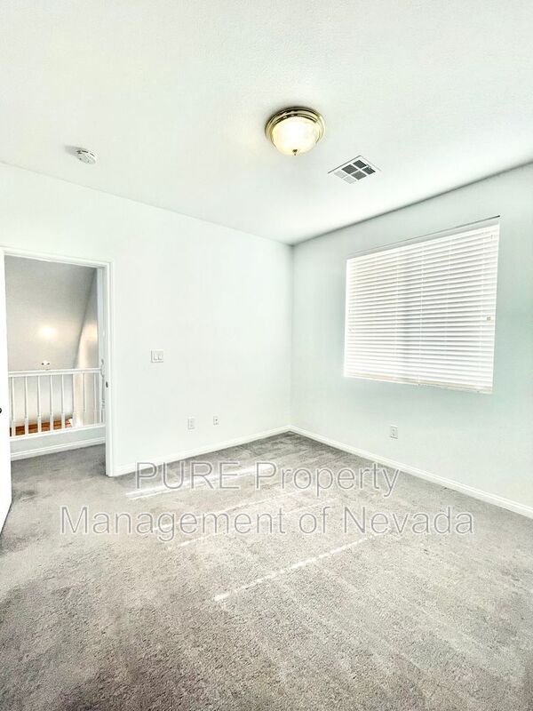 Building Photo - 7556 Alexander Hill St