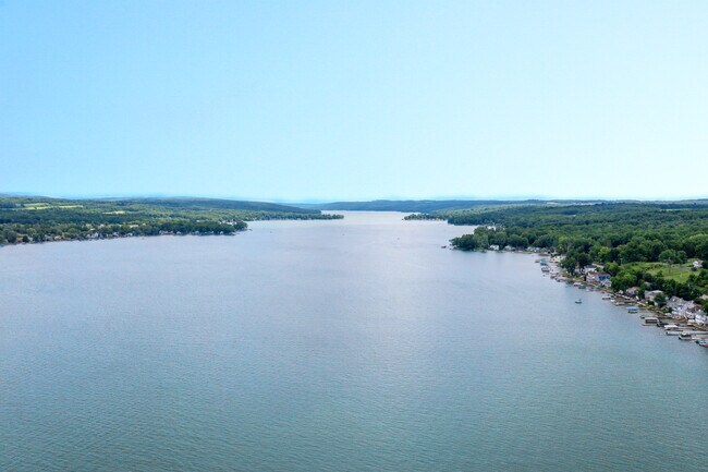 Building Photo - 4027 Graywood N