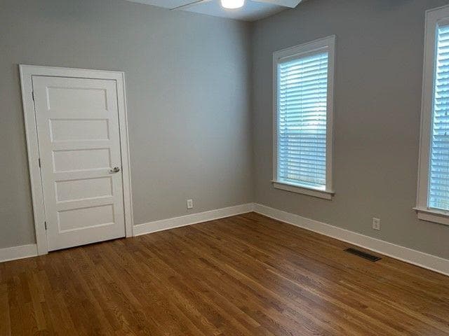 Building Photo - 1093 Kirkwood Ave SE