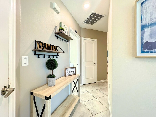Building Photo - 741 Ocean Course Ave