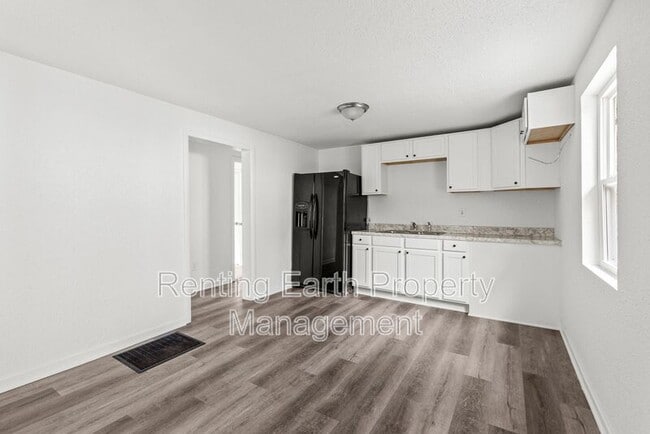 Building Photo - 5706 14th St S