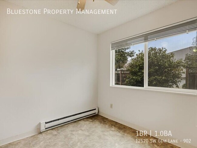 Building Photo - 12520 SW Gem Ln