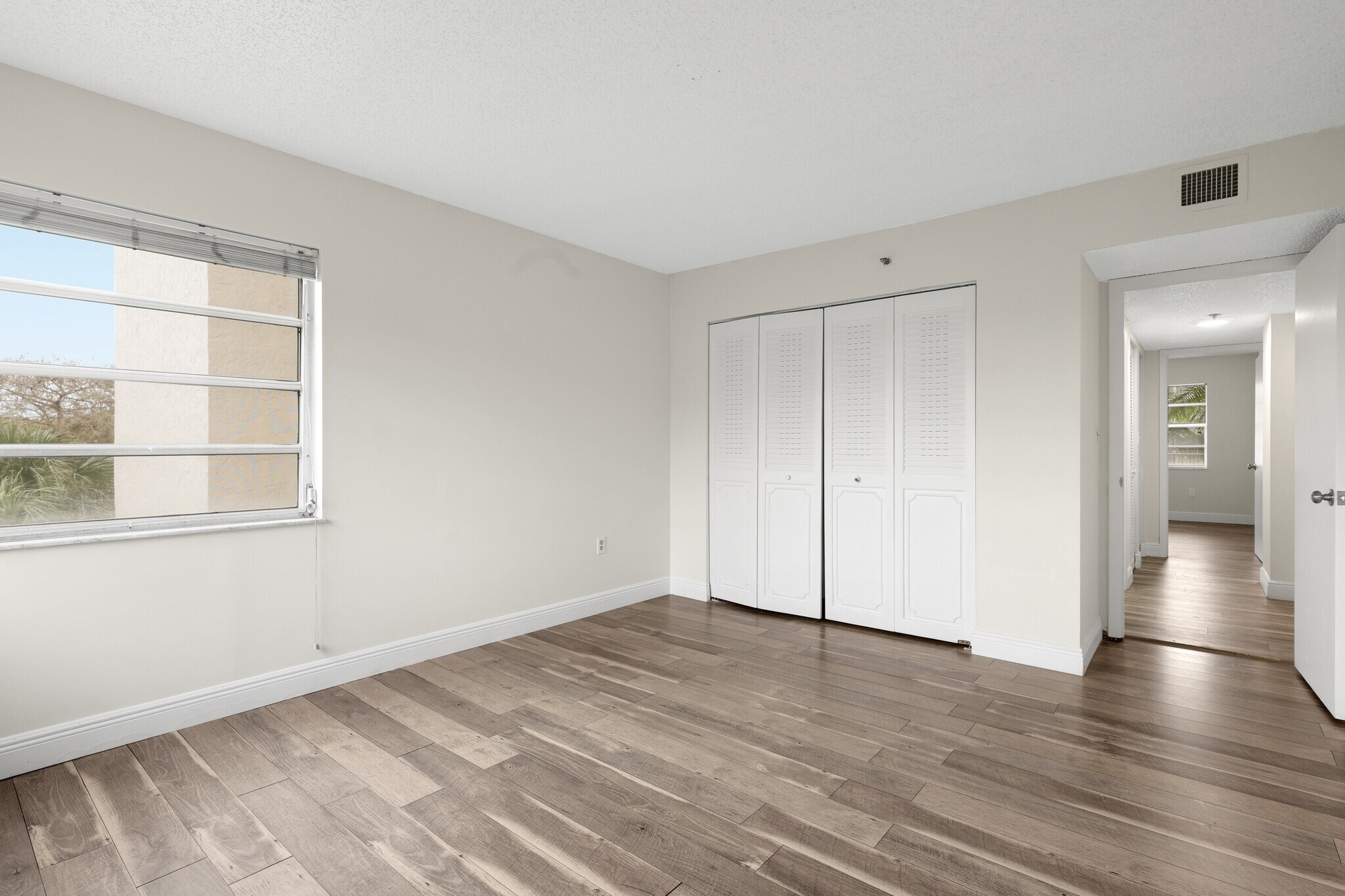 Guest Bedroom # 3 - 3940 Inverrary Blvd