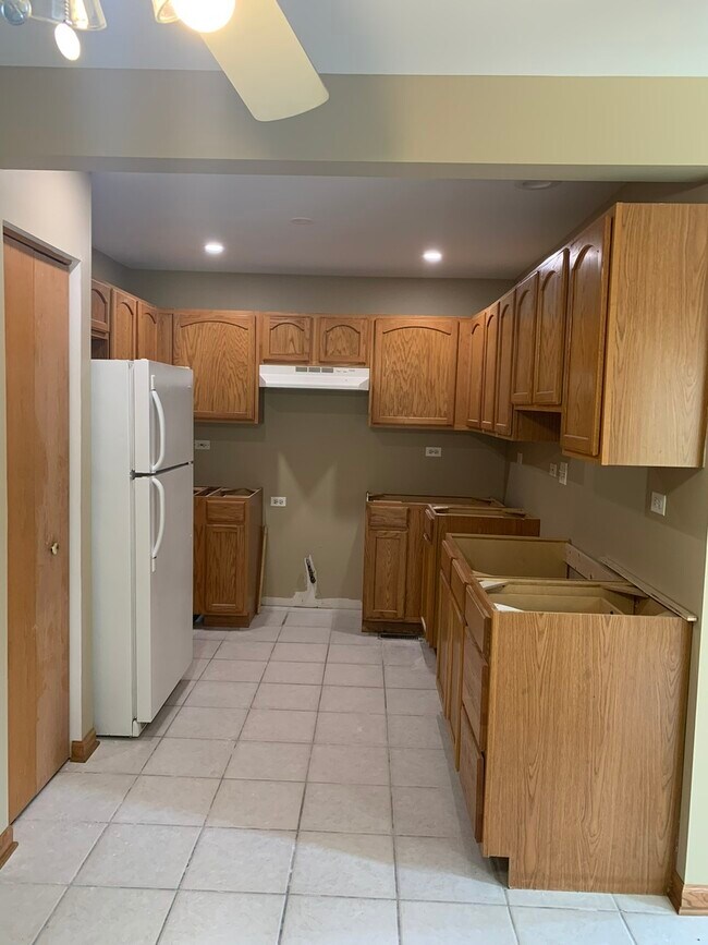 Building Photo - 2760 Packford Ln