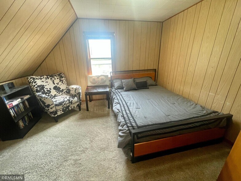 bedroom - 6447 Elm St