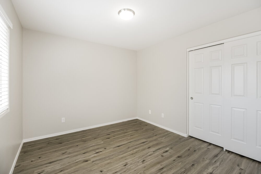 Building Photo - 2552 E Meadow Lark Way