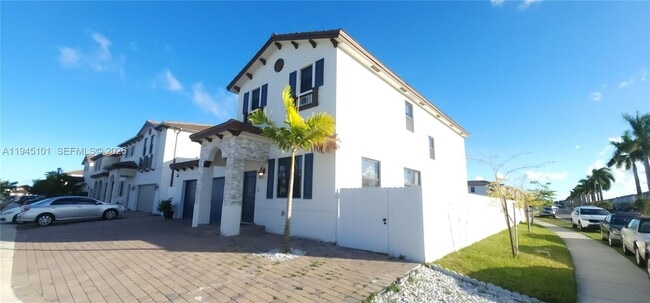 Building Photo - 12990 SW 229th Ter