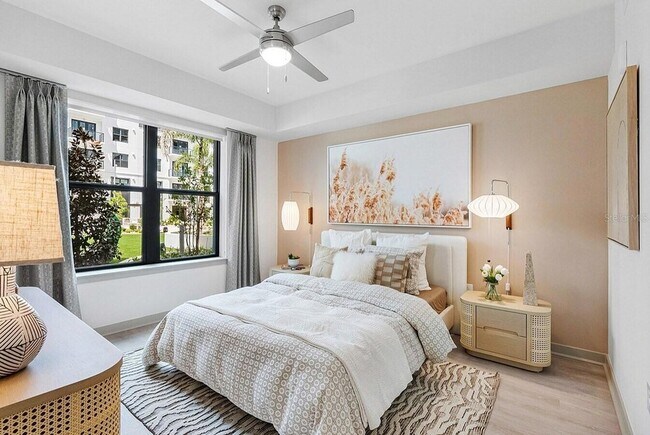 Building Photo - 425 Centerpointe Cir