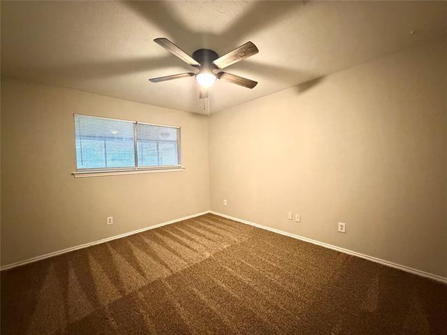 Building Photo - 2744 S Cypress Cir