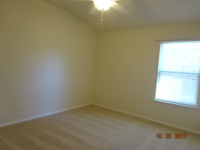 Building Photo - 3700 Rusack Dr
