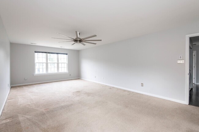Building Photo - 4 Bedroom 2.5 bath home in Varina!