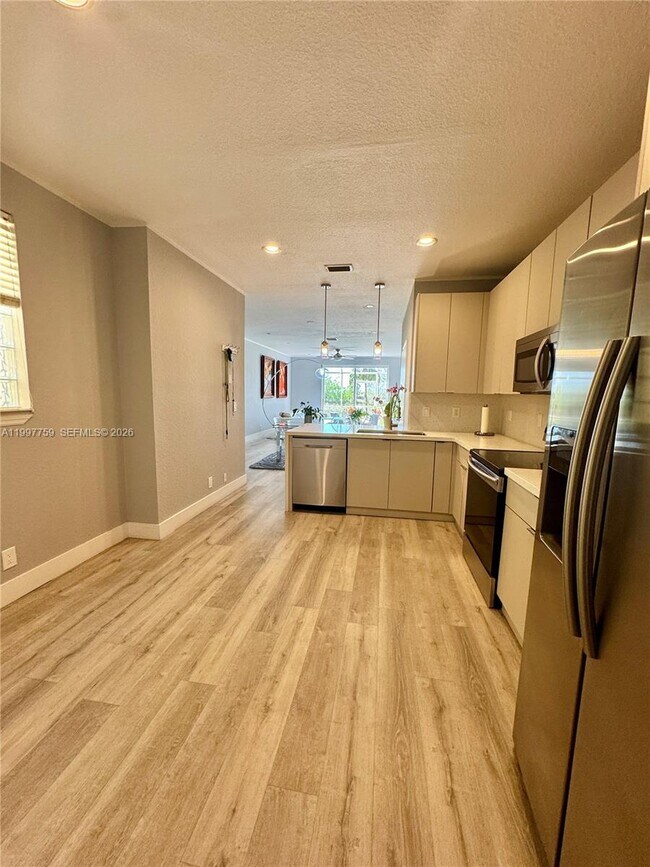 Building Photo - 2469 Cordoba Bend