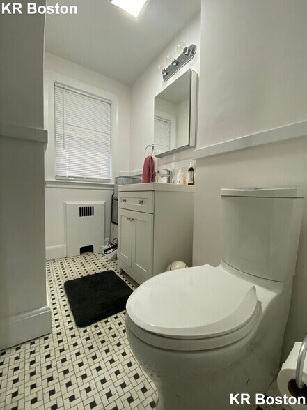 Building Photo - 25 Greycliff Rd