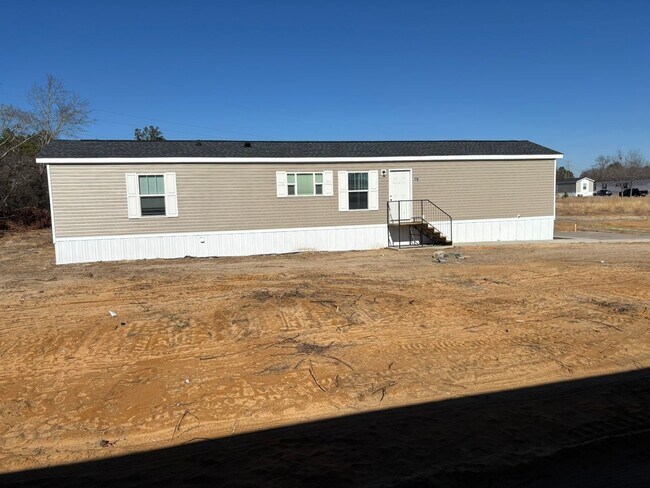 Building Photo - Liberty Pines Mobile Home Community, Raeford, NC