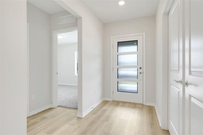 Building Photo - 7357 Ivy Tendril Ave