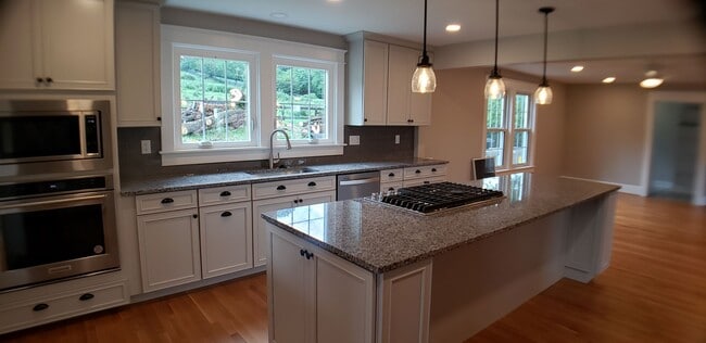 Building Photo - 1874 White Hall Rd