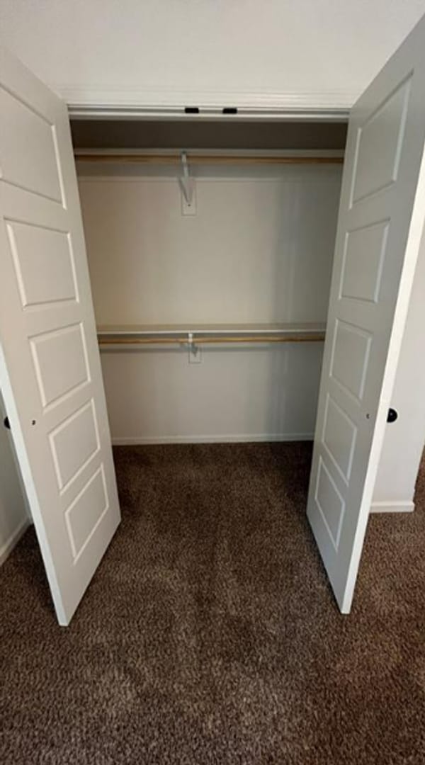 Building Photo - Beautiful 3-Bed, 2-Bath Home with Open Layout!